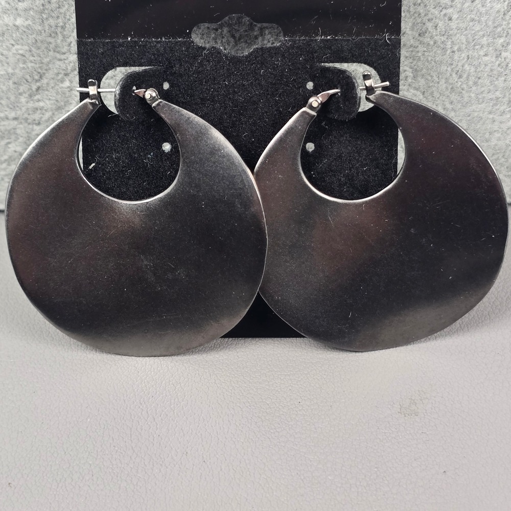 Kenneth Cole Designer Disc Earrings Gunmetal Silver Tone Large Round Hoops